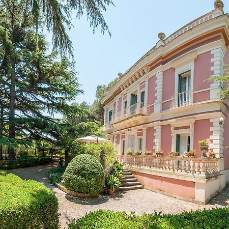 Villa Carenza Монополи Екстериор снимка