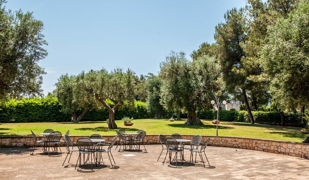 Villa Carenza Монополи Екстериор снимка