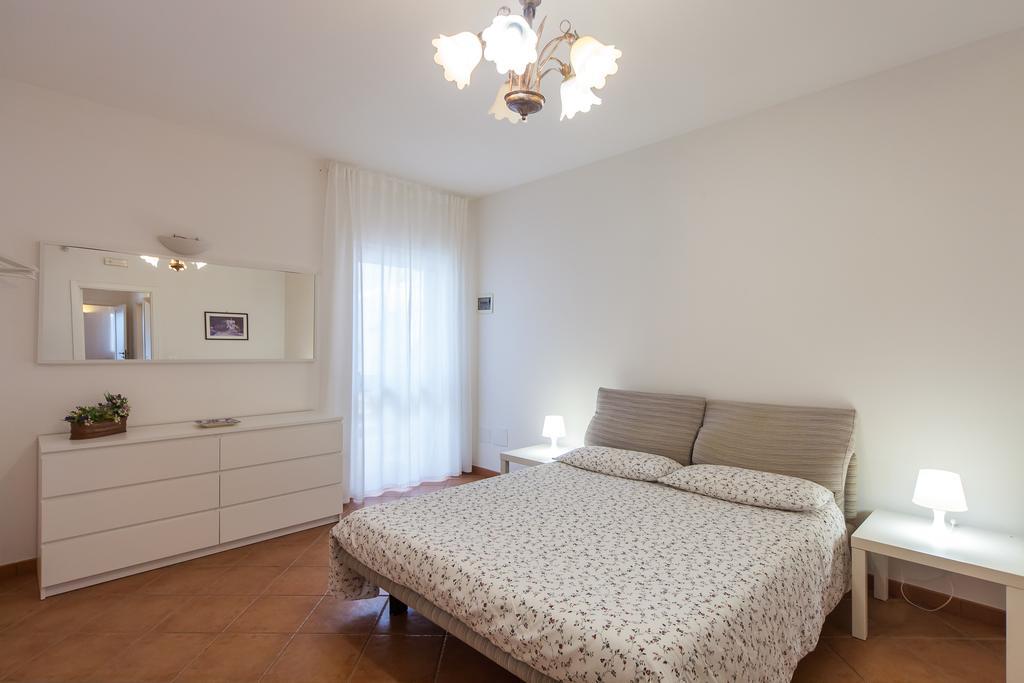 Villa Carenza Монополи Стая снимка